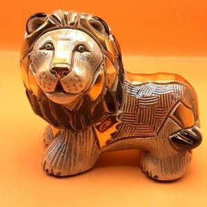 Vintage Handmade Lion by Artesania Rinconada Pottery Highlighted with 18k Gold.